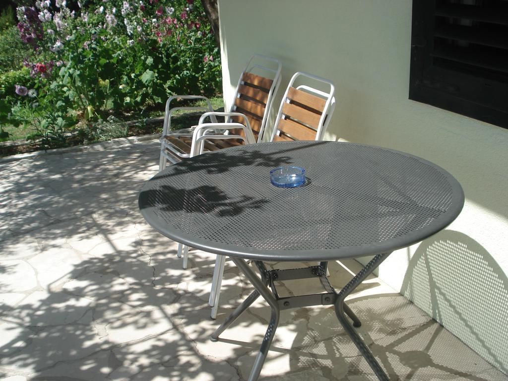 Apartments Smiljana 오미스 외부 사진